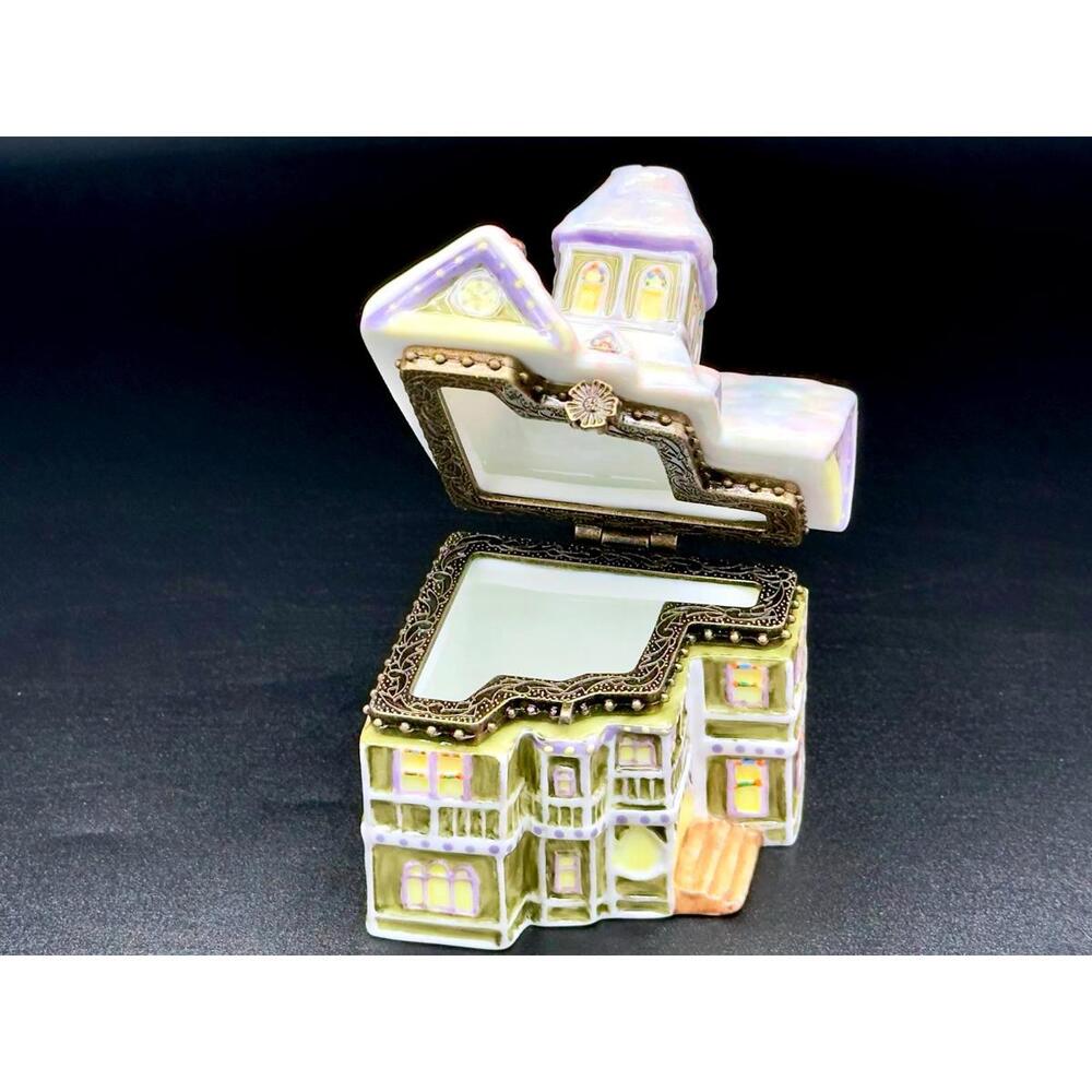 Thomas Kinkade Victorian Christmas House Trinket Box Snowy Estate Hidden Keepsak - Picture 2 of 6